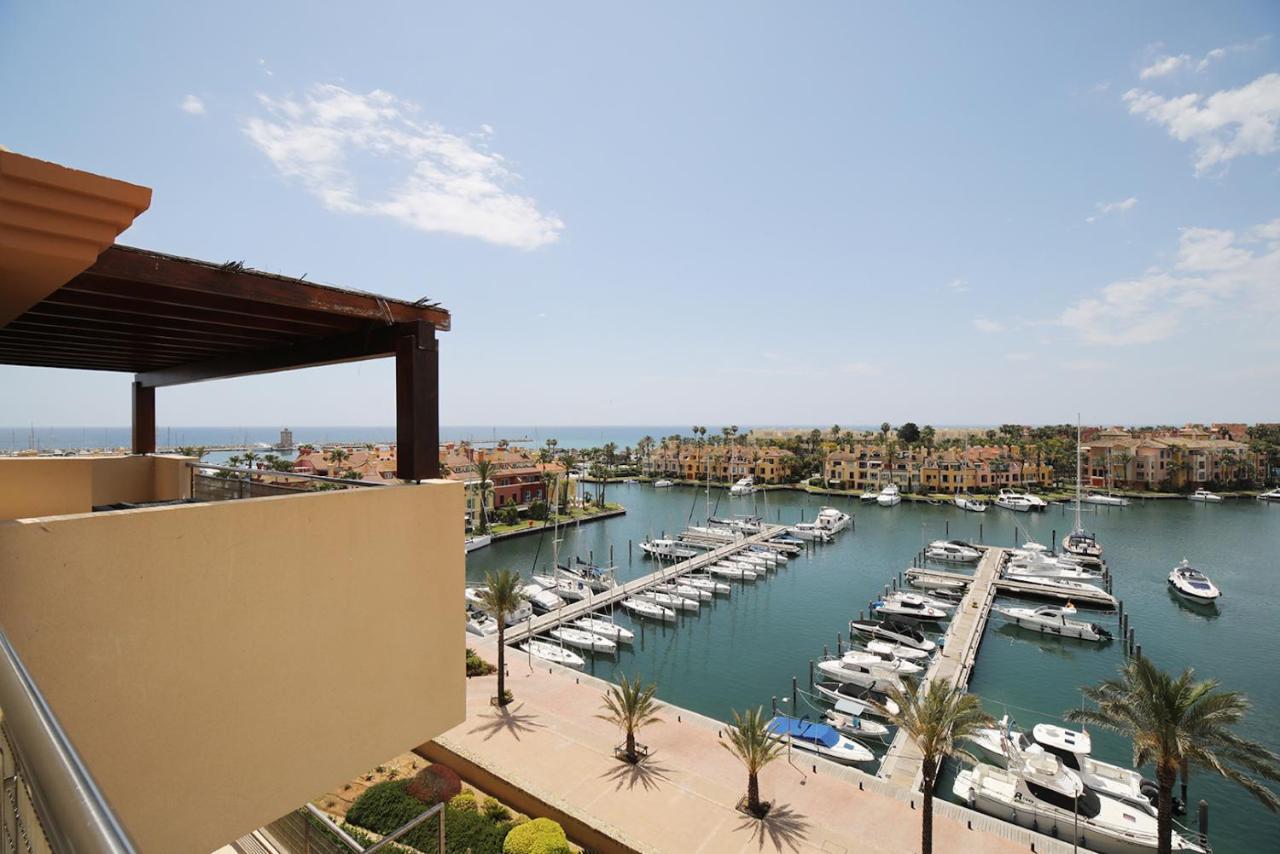 Ribera Del Marlin Apartment Sotogrande Luaran gambar